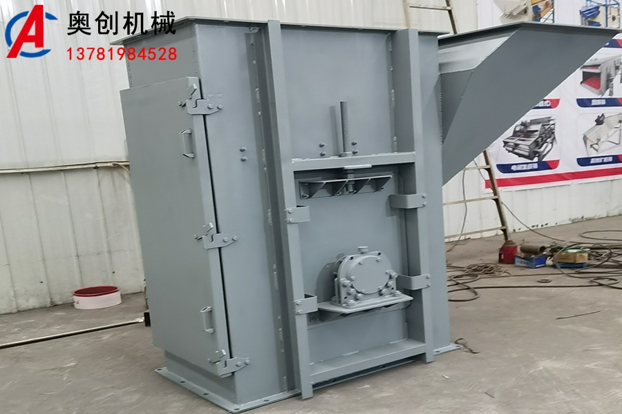 斗式提升機可以用來對潮濕大塊物料做高速垂直輸送嗎